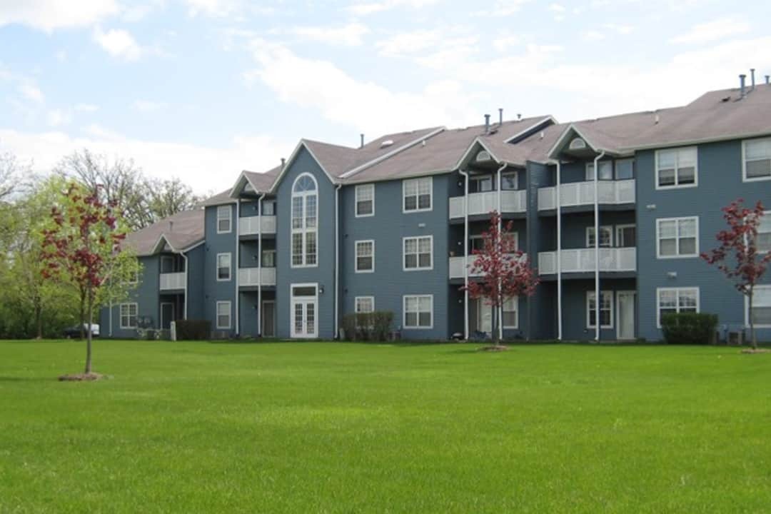 Primary Photo - 29561 N Waukegan Rd