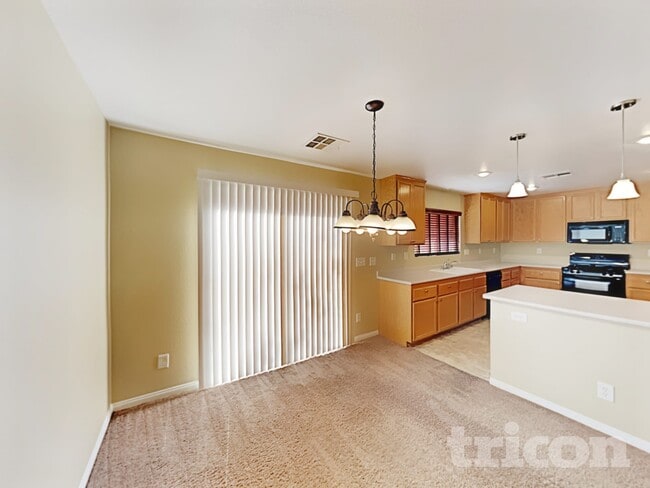 Building Photo - 10743 Iona Island Ave