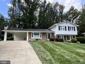 Building Photo - 615 Kearney Ct SW