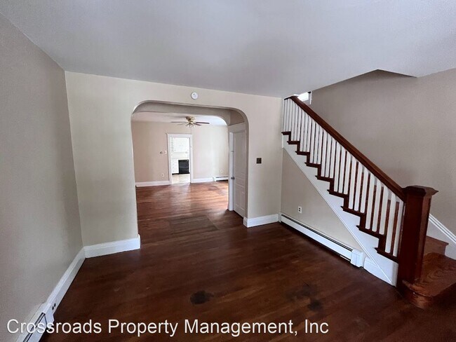 Building Photo - 2 br, 1 bath House - 1432 Monroe Street