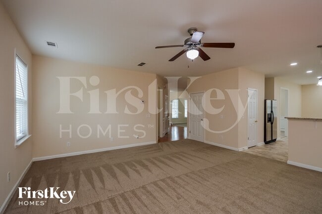 Building Photo - 30 Wellstone Pl