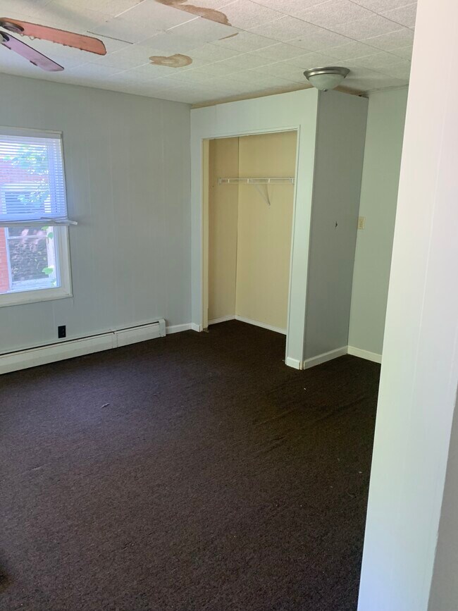 Foto del edificio - 421 N Frederick St