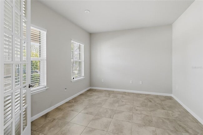 Building Photo - 5581 Vigo Lp