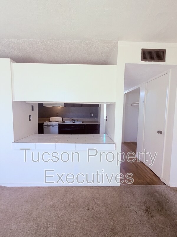 Foto del edificio - 20 N Leonora Ave