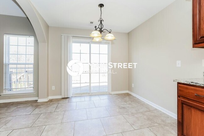 Foto del edificio - 3 Bedroom Pet-Friendly Home in Spring Hill, TN with Main Street Renewal