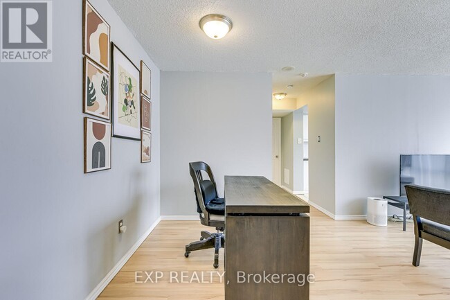 Building Photo - 350 Rathburn Rd W