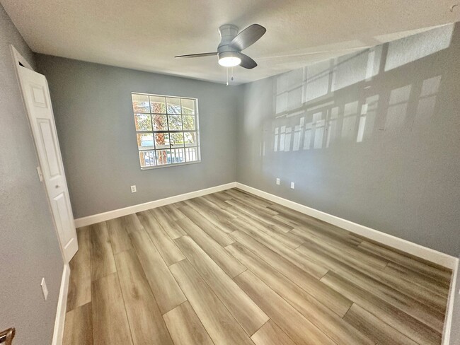 Building Photo - Orlando - 2 Bedroom, 2 Bathroom - $2195.00