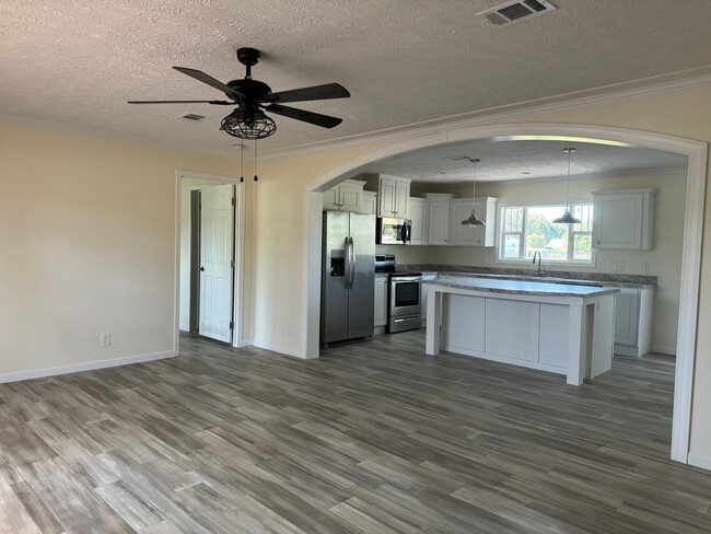 Building Photo - Brand New Home For Rent in Lakeland