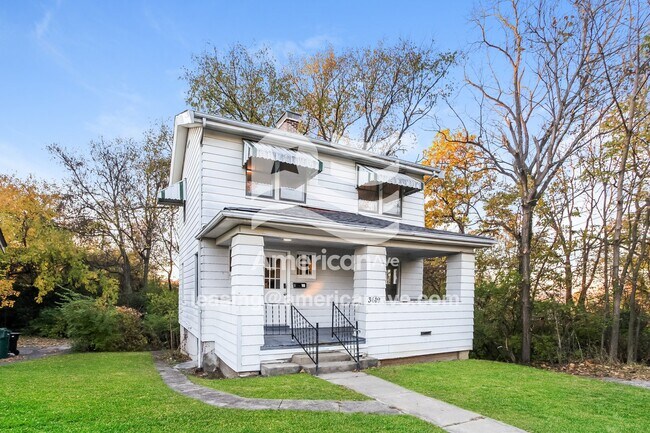 Foto del edificio - 3619 Norwich Ave