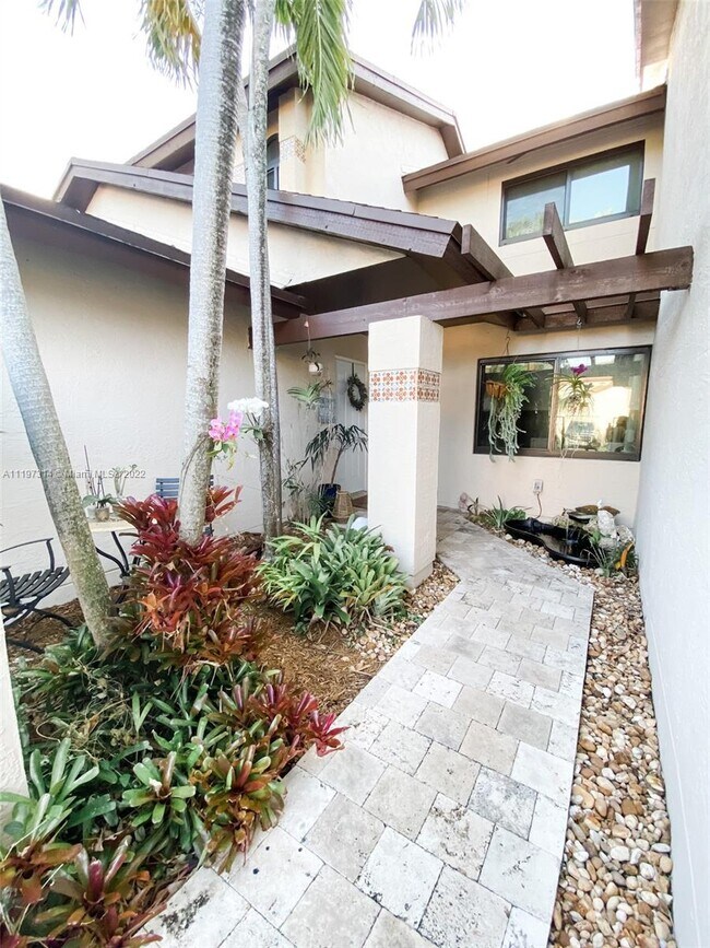 Foto del edificio - 10050 SW 137th Ct