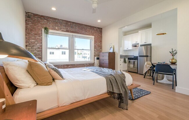 Estudio - 29 Navy Creative Lofts