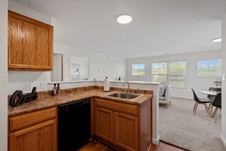 Building Photo - The Reserve at Glenville