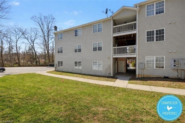 Foto del edificio - 1041 W Barton St