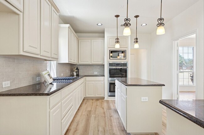 Foto del edificio - 2509 Woodstone Ct