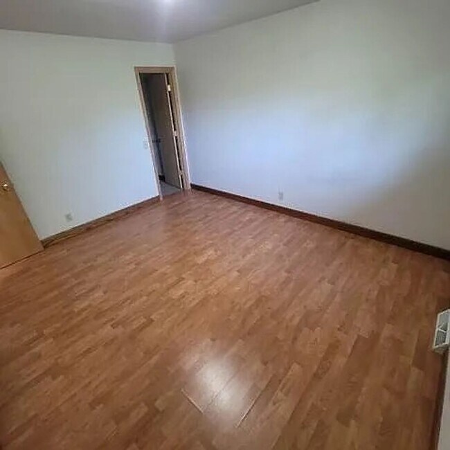 Foto del edificio - 732 Ridgeland Ave
