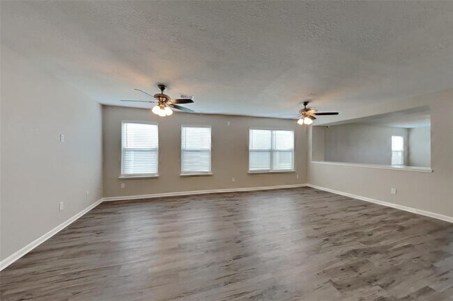 Foto del edificio - 3119 Peachstone Pl