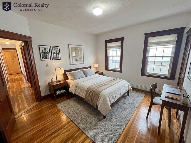 Photo - 94 Boylston St Apartment