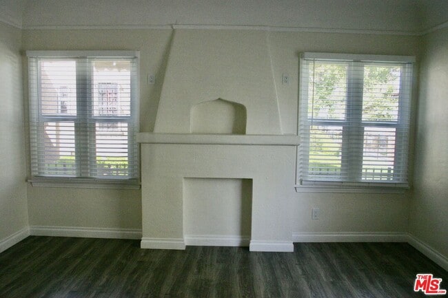 Building Photo - 4265 Garthwaite Ave