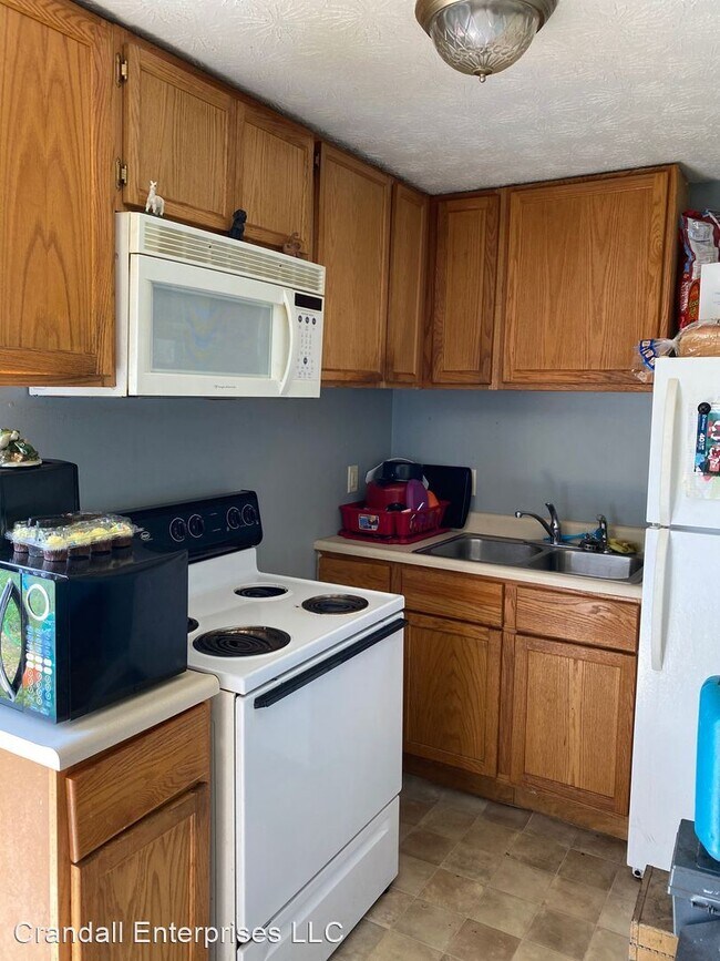 Building Photo - 1601 Grove St