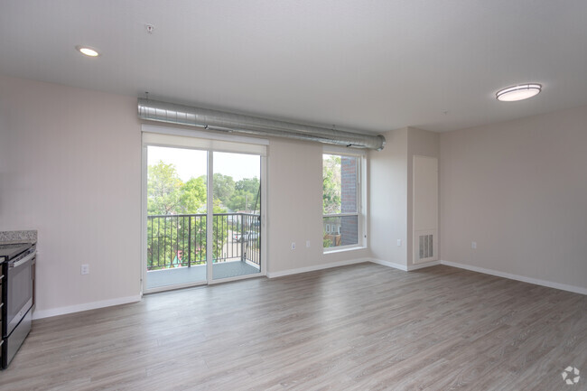 Studio, 1BA - 436 - 532SF - Gateway Northeast