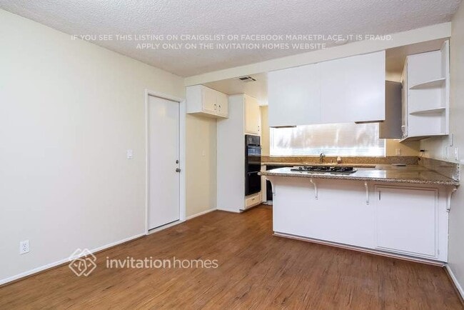 Building Photo - 25137 Lamayo Ave