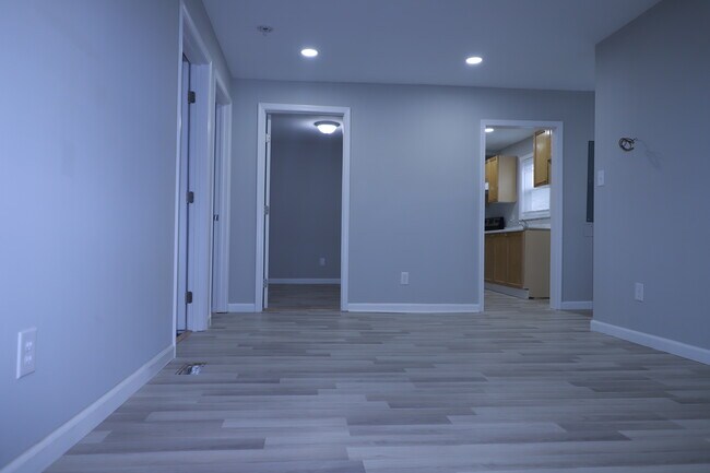 Foto del edificio - 6259 Sewells Point Rd