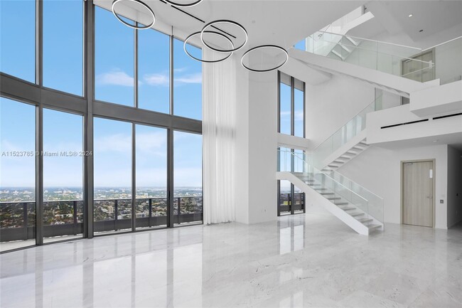 Building Photo - 1000 Brickell Plaza