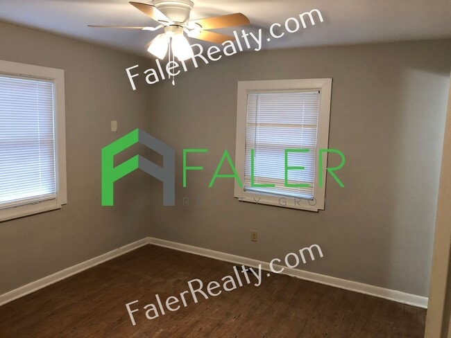 Foto del edificio - 1645 Speice Ave