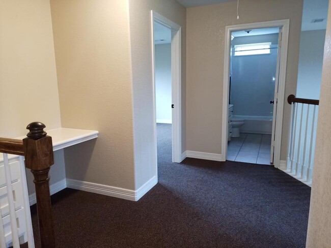 Foto del edificio - 1718 Avenue G