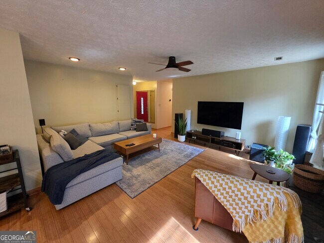 Foto del edificio - 520 Cornwallis Way