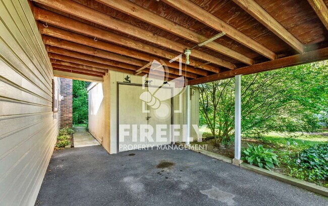 Foto del edificio - Charming Ranch Home in Hempfield School Di...