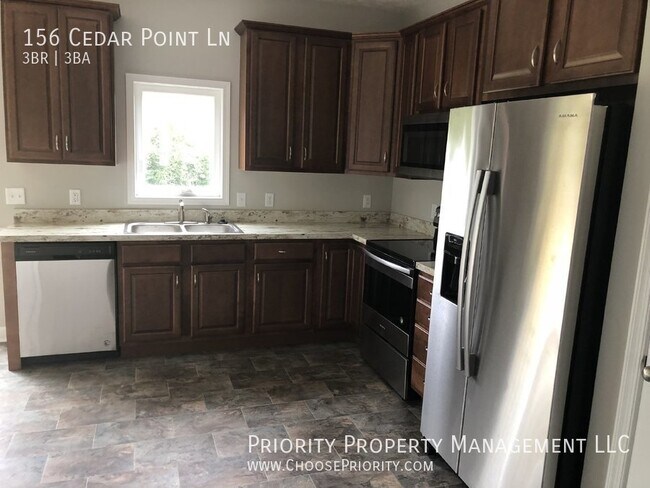 Foto del edificio - Available Now!