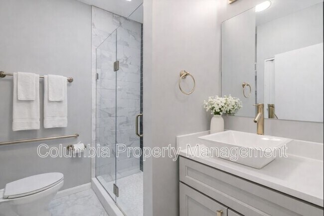 Foto del edificio - 127 11th St NE