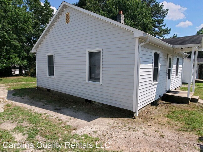 Building Photo - 2 br, 1 bath House - 1224 pine street