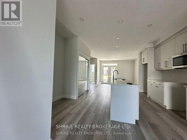 Photo du bâtiment - 990 Deveron Crescent