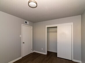 Bedroom - Rosewood Apartments