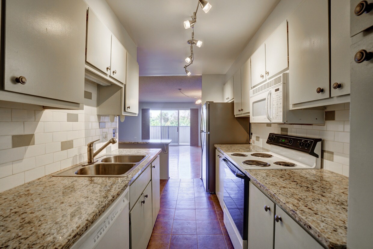 Foto principal - 1313 Steele St