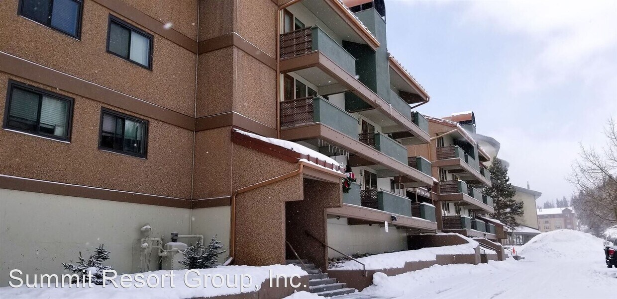 Primary Photo - 2 br, 1 bath House - 0800 Copper Road #205...