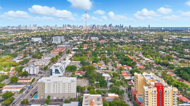 Foto del edificio - 104 SW 40th Ave