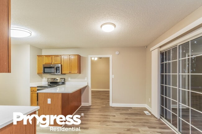 Building Photo - 258 Tillamook Dr