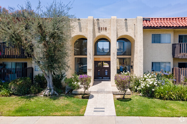 Entrance - Monterey Apartments