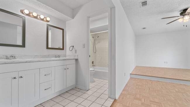 Foto del edificio - 1529 Leicester St