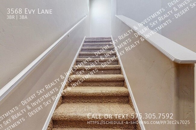 Building Photo - 3 Bedroom 2.5 Bathroom 2Story Townhome
