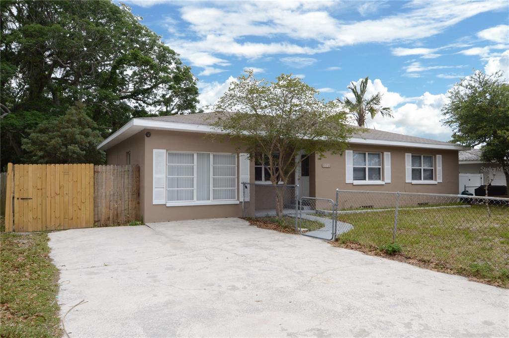 Foto principal - 1321 Overlea St