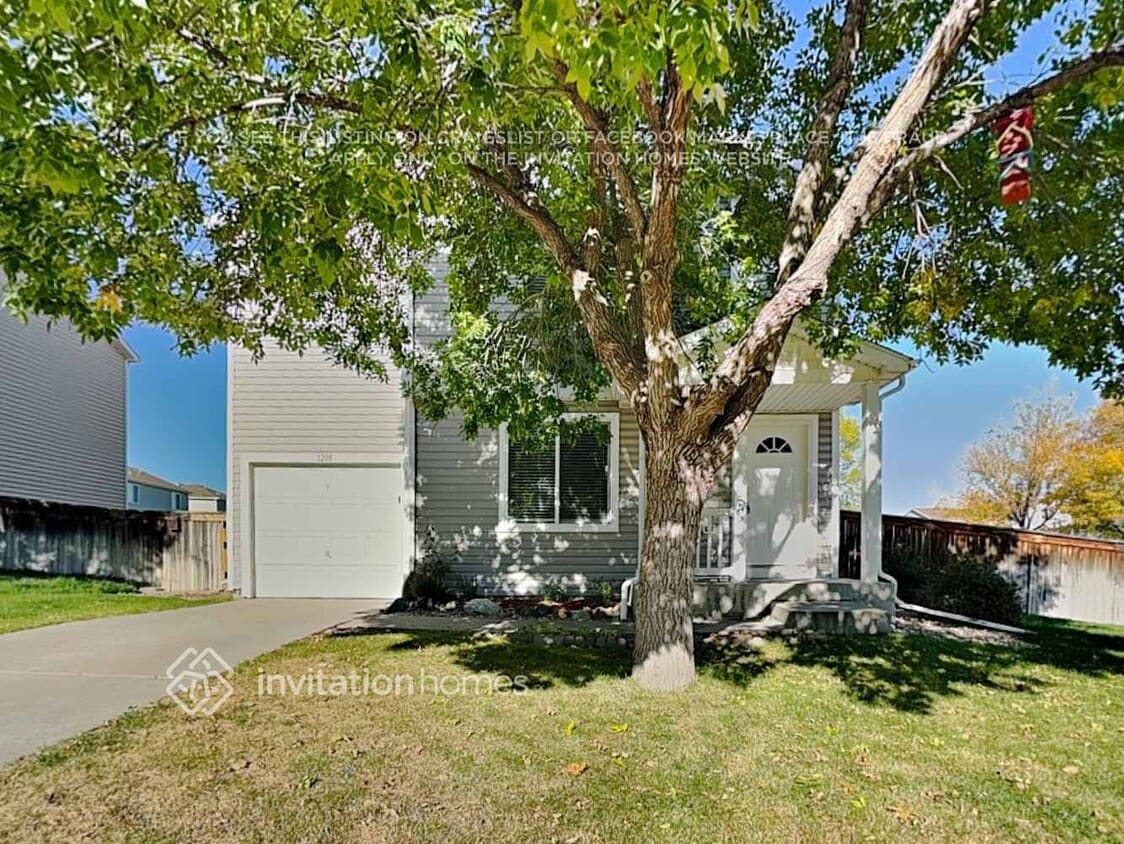 Foto principal - 1205 Bluebird St