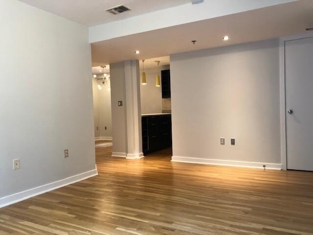 Building Photo - 1320 Bloomfield St