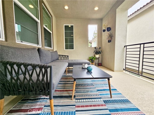 Foto del edificio - 11055 Renewal Dr