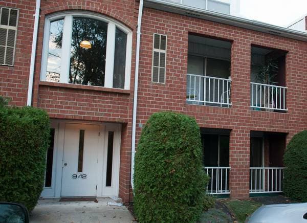 Building Photo - Beautiful 2 Bedroom  2Bath Condo Apartment...