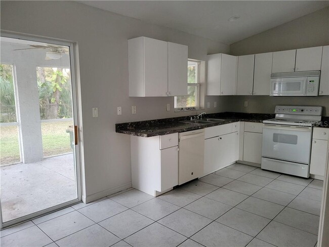 Building Photo - 4185 Simkins Ave