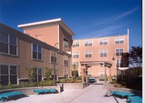 Building Photo - Ritzdorf Court Apartments